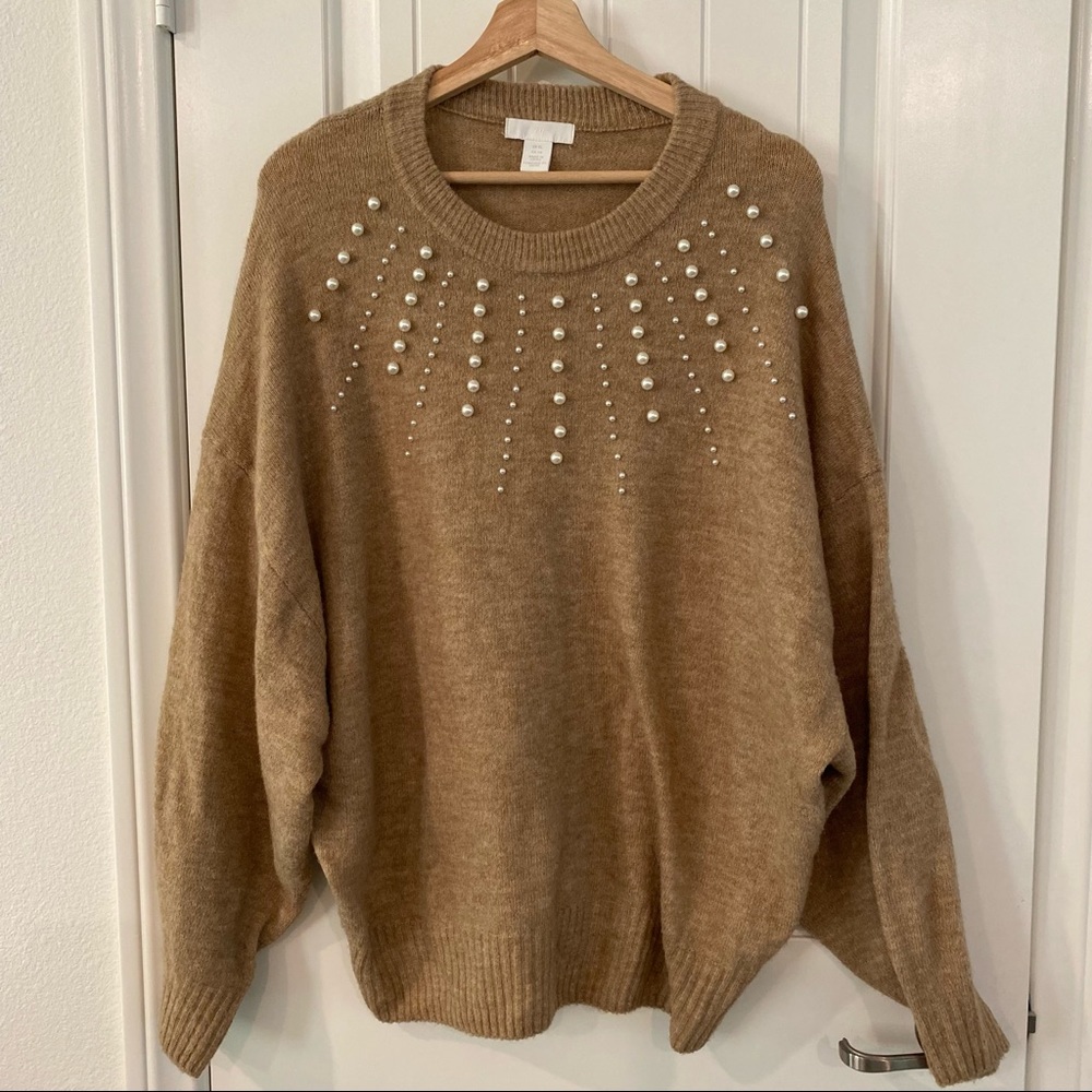 Bundle for $4 only! Moving sale:H&M pearl Sweater XL